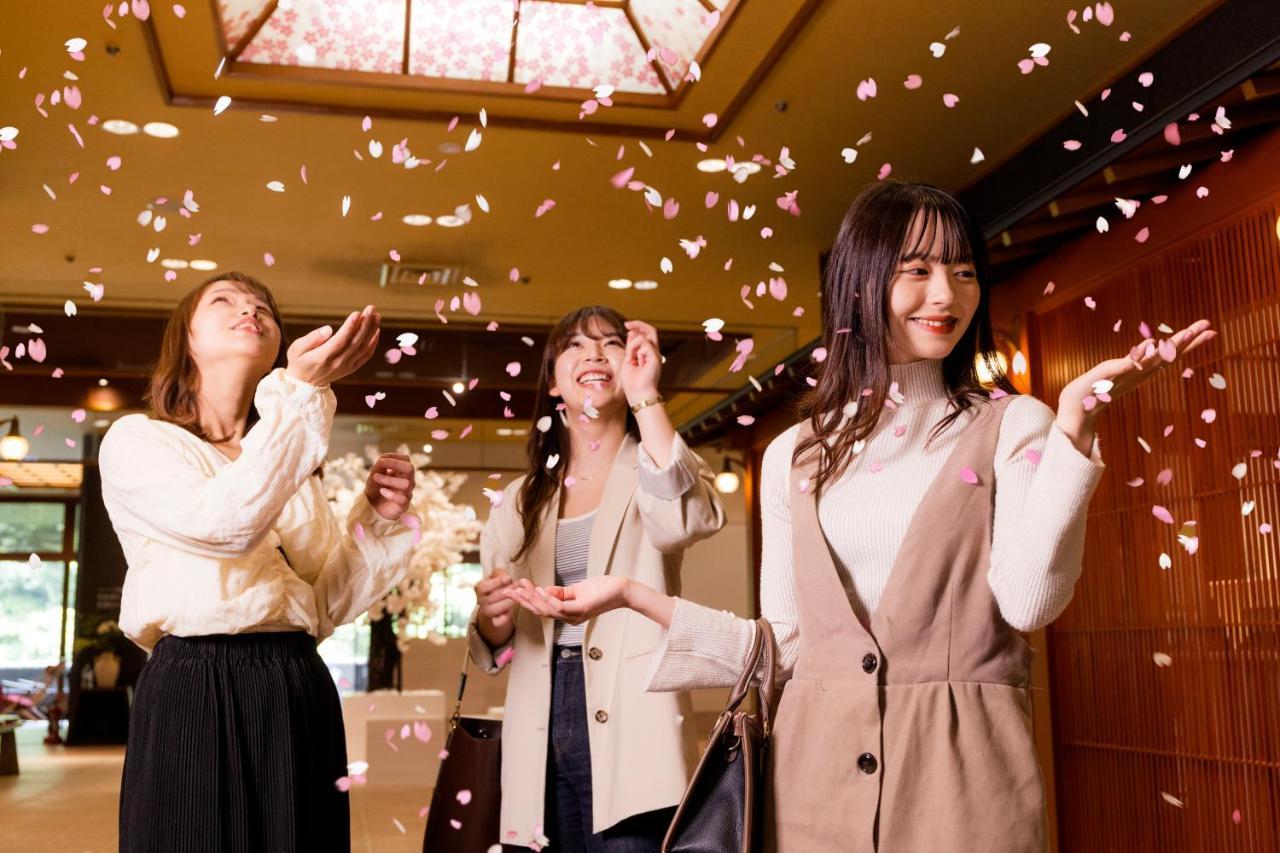 Ryokan Yamanakaonsen Ohanami Kyubei Kaga (Ishikawa)