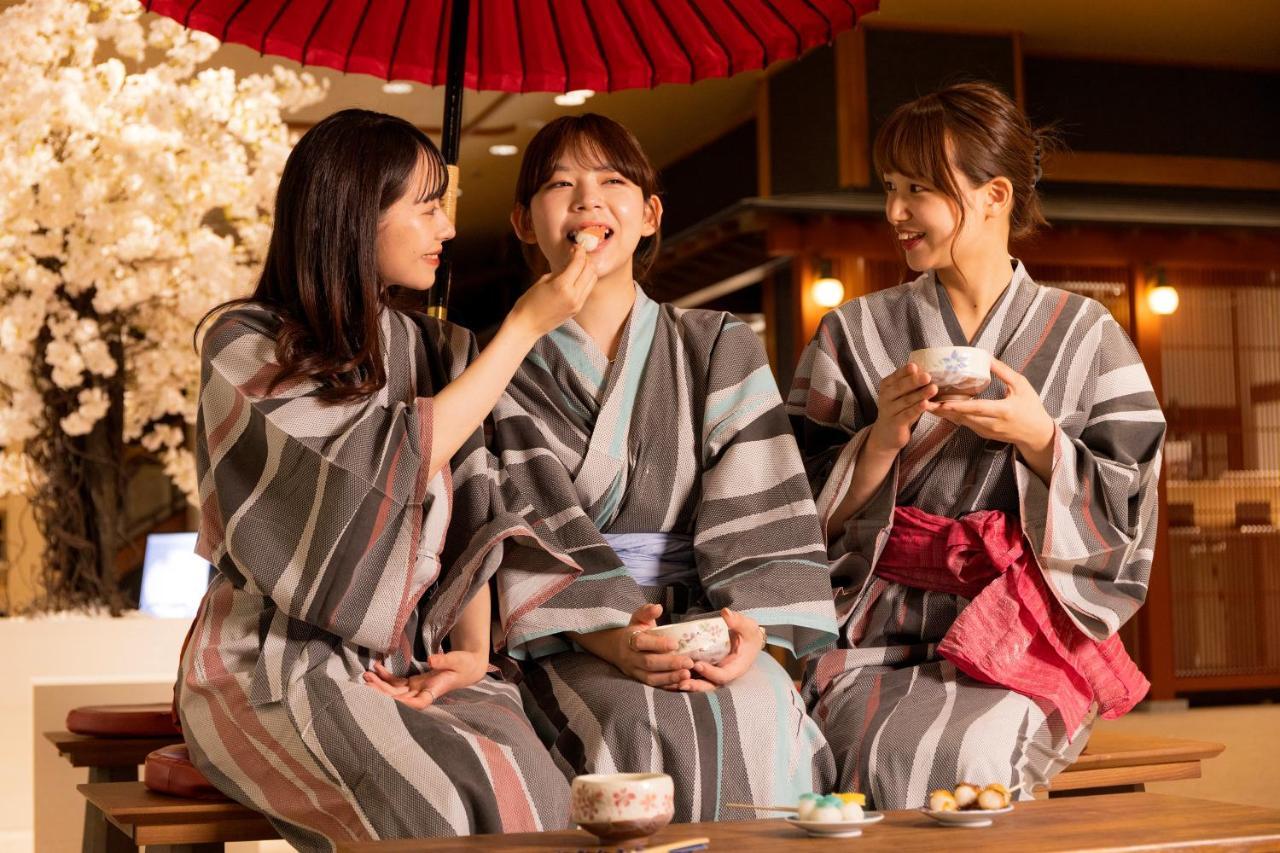 Ryokan Yamanakaonsen Ohanami Kyubei
