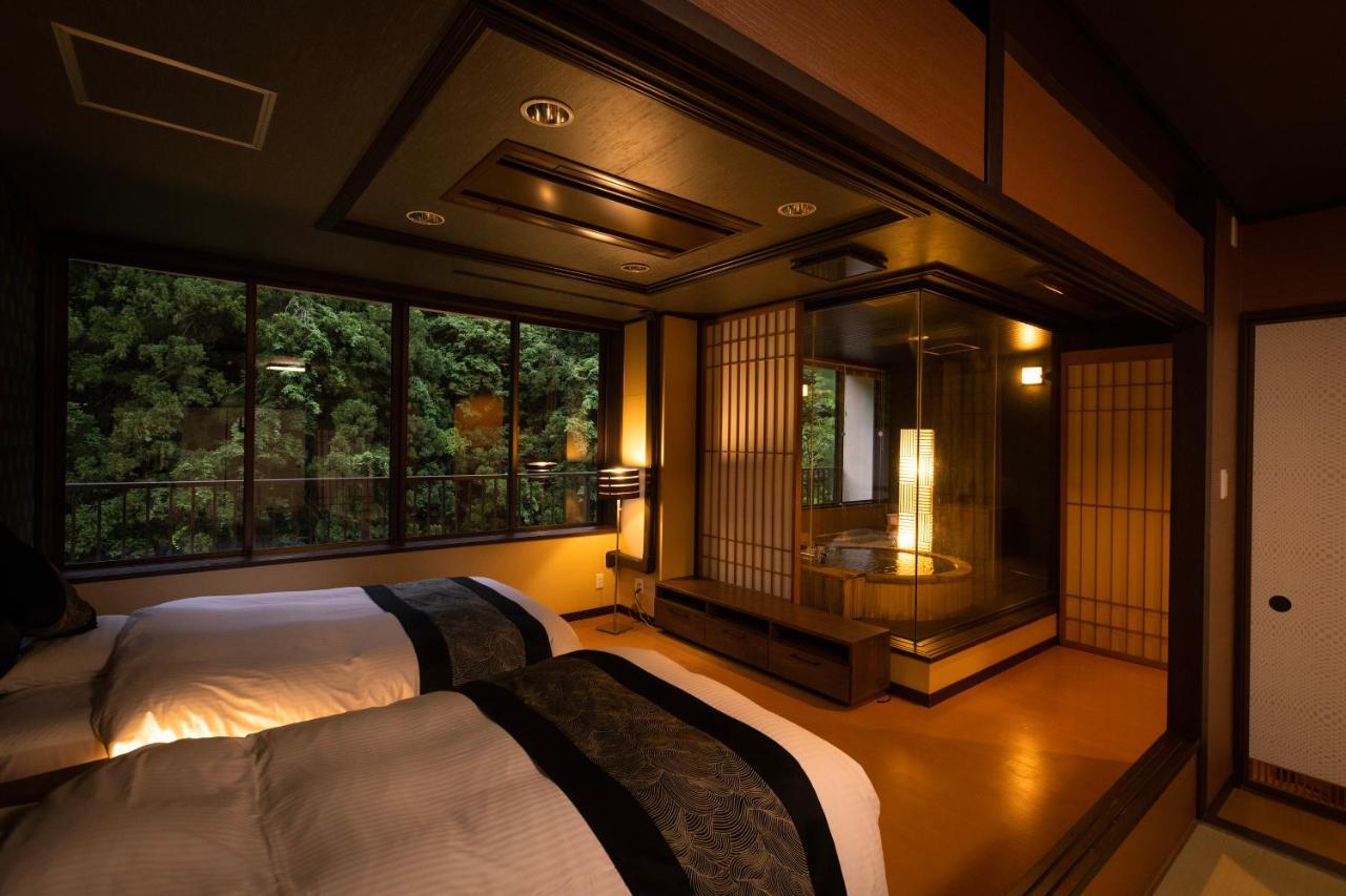Yamanakaonsen Ohanami Kyubei Ryokan